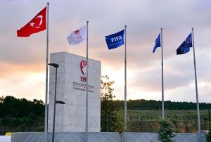 TFFde gndem liglerin ertelenmesi