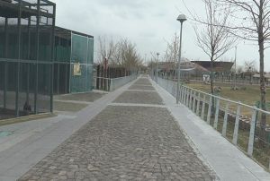 Binlerce ziyaretisi olan hayvanat bahesi ssz kald
