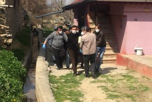 Yal ift sobadan zehirlenerek hayatn kaybetti