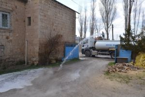 600 haneli kasaba karantinadan kurtuldu