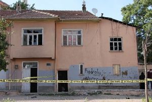 Metruk binaya toplar kaan ocuklar cesetle karlat