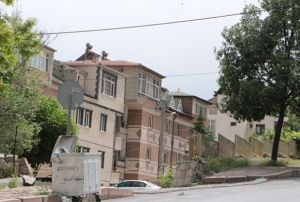 58 kiinin yaad 6 apartmandaki karantina 14 gn uzatld