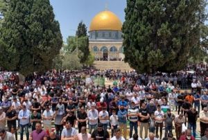 Mescid-i Aksa'da ilk cuma namaz klnd