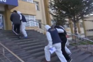 FET'nn gaybubet evine operasyon: 7 gzalt