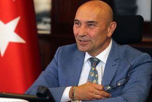 Soyerden zmir paras, zmir bayra aklamas