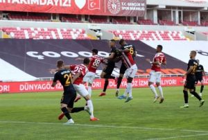 Kayserispor yendi, namalup kalmad