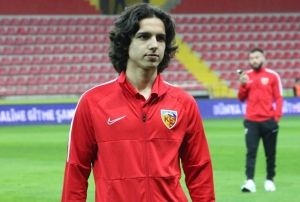 Beikta, Emre Demir iin resmi teklifini yapt