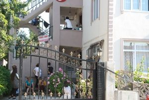 Epilepsi hastas kadn evinde l bulundu