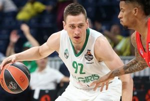 Edgaras Ulanovas, Fenerbahe Bekoda