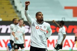 Beikta'ta Boateng oku