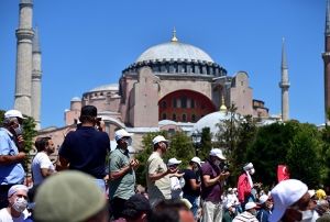 Ayasofyada 86 yl sonra ilk namaz