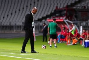 Trabzonspor, Eddie Newton ile yola devam ediyor
