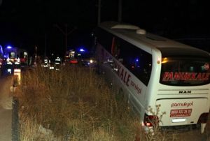Yolcu otobs arampole dt: 30 yaral