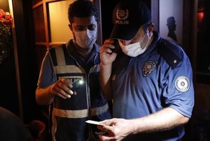Trkiye genelinde 63 bin 591 personel ile 6 bin 923 noktada dev uygula