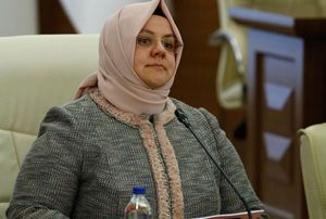 ''Kronik hastalarn sresi dolan raporlar geerli olacak''