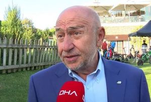 Nihat zdemir'den aklamalar