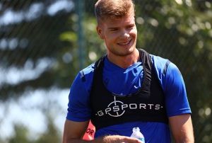 Alexander Srloth resmen Leipzig'de