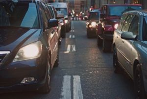 Otomobil retimi yzde 18 dt, ikinci el ara fiyatlar frlad