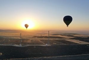 Tarihin sfr noktasnda lisansl balon uular balad