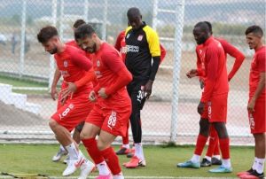 Sivasspor, Villarreal mana iddial hazrlanyor