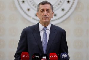 16 Kasm'da tm renciler iin bir haftalk ara tatil balyor