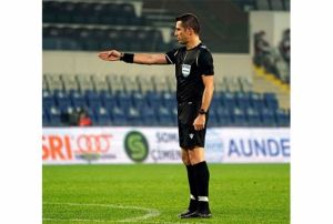 Galatasaray-Kayserispor mcadelesinin VAR hakemi Ali Palabyk oldu