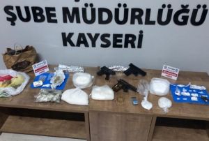 Uyuturucu operasyonu: 7 gzalt