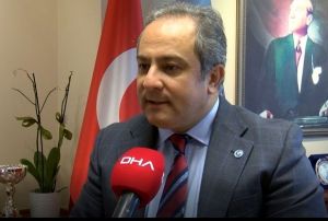 'Koronavirste tat ve koku kayb 3 haftada gemezse, hekime bavurun'