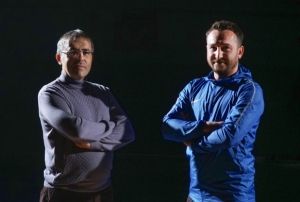 Yneticiler ekti, futbolcu ve antrenrler rol ald