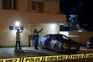  80 yandaki kadn 9. kattan atlayarak intihar etti
