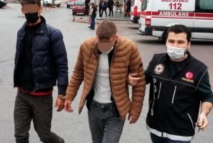 Uyuturucu ile yakalanan 2 kii adliyede