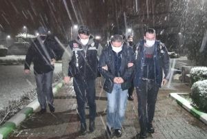 stanbul merkezli 8 ilde FET operasyonu