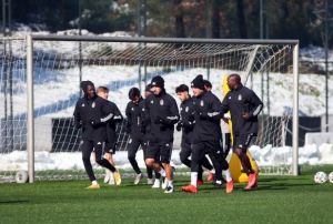 Beikta'ta derbi mesaisi devam etti