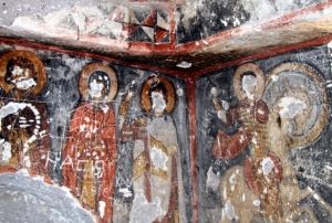 Definecilerin tahrip ettii tarihi kilise, restore edilecek