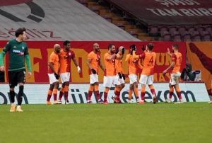 Galatasaray evinde 7 matr yenilmiyor