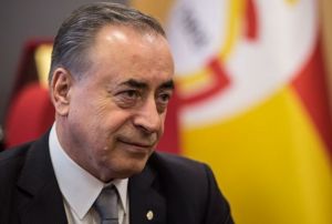 'Ali Bey sinkafl baz laflar etmi diyorlar; iyi ki de duymamm'