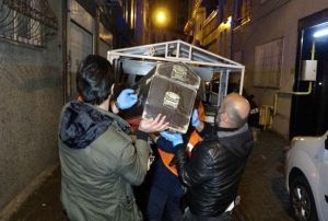 Mhendis koca 2 ocuk annesi karsn  baklayarak ldrd