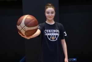 Profesyonel basketbolcu, salk kontrolnde hayatnn okunu yaad