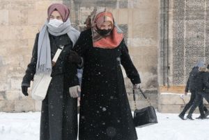 'Penguen gibi yryn'