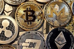 Bitcoin sert dle 54,000 dolara indi