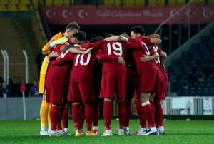 Millilerin ilk rakibi Hollanda