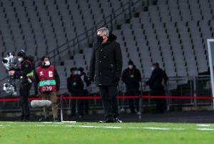 enol Gne:Oyuncularm alnlarndan pyorum