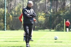 BB Erzurumspor 5. hocasn aryor