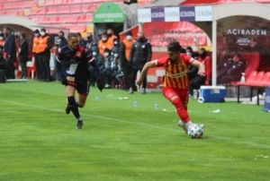 Hamza Hamzaolu: 