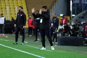 Emre Belzolu oyunu izgiye ekti!