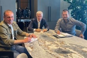 Aaolu ile Abdullah Avc transfer iin bir araya geldi