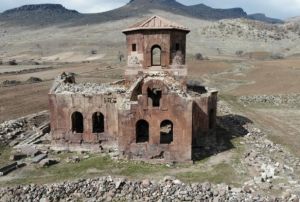 Bin 500 yllk Kzl Kilise ziyaretilerini arlamaya devam ediyor