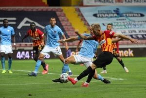 Yaln Koukavak: Ligde kalmak iin her trl fedakarl yapacaz