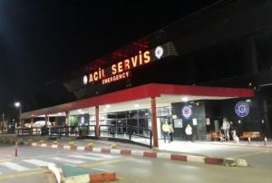 Morgda grevli imamdan polislere keserle saldr