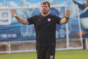 Samsunsporda Erturul Salam ile yollar ayrld